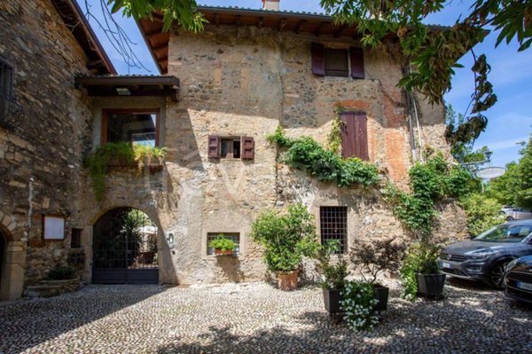 casa indipendente in vendita a Villa d'Adda