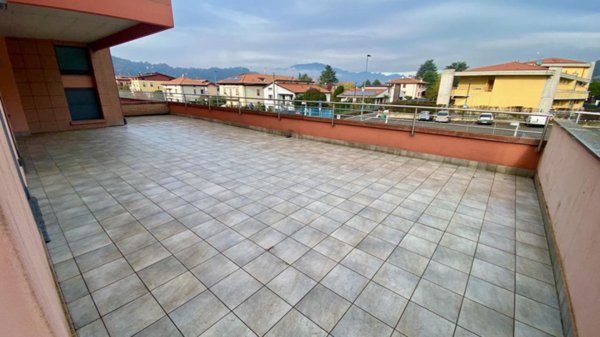 appartamento in vendita a Villa d'Adda