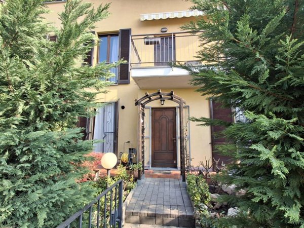 appartamento in vendita a Villa d'Adda