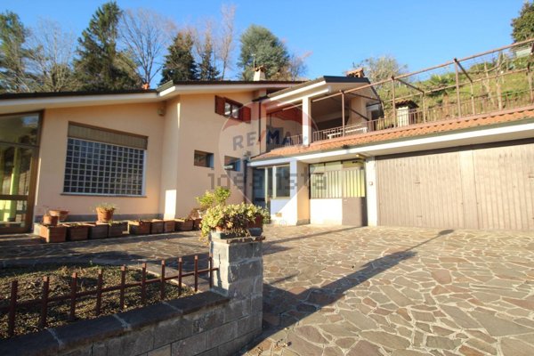 casa indipendente in vendita a Villa d'Adda