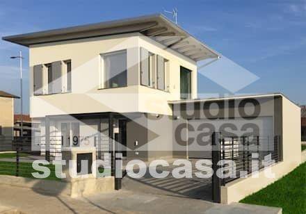 casa indipendente in vendita a Villa d'Adda