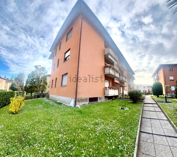 appartamento in vendita a Villa d'Adda