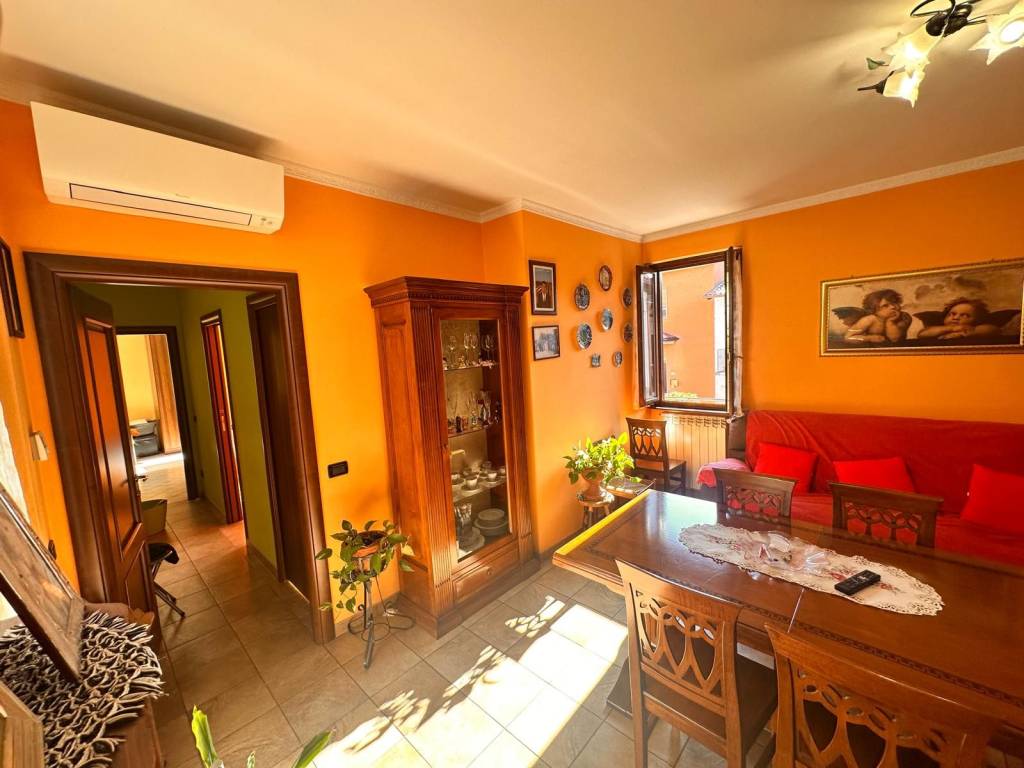 appartamento in vendita a Villa d'Adda