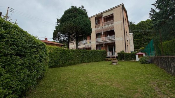 appartamento in vendita a Villa d'Adda