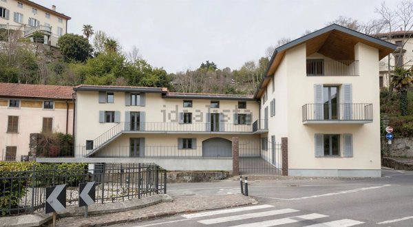 appartamento in vendita a Villa d'Adda in zona Rossera