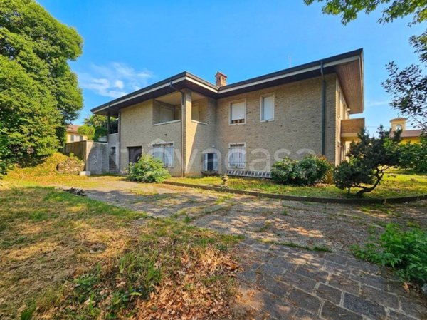 villa in vendita a Villa d'Adda in zona Rossera