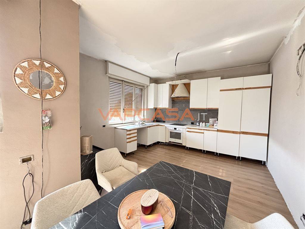 appartamento in vendita a Villa d'Adda in zona Rossera