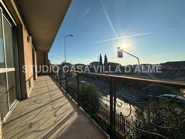 appartamento in vendita a Villa d'Almè