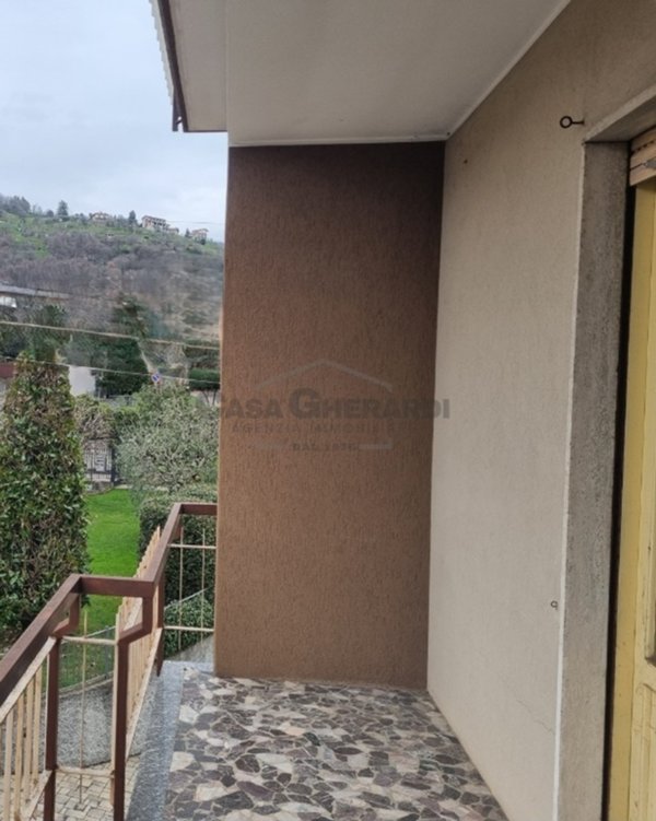 casa indipendente in vendita a Villa d'Almè