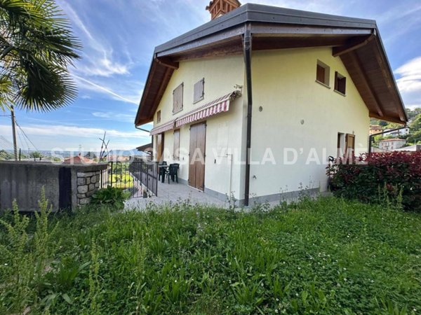 appartamento in vendita a Villa d'Almè in zona Bruntino