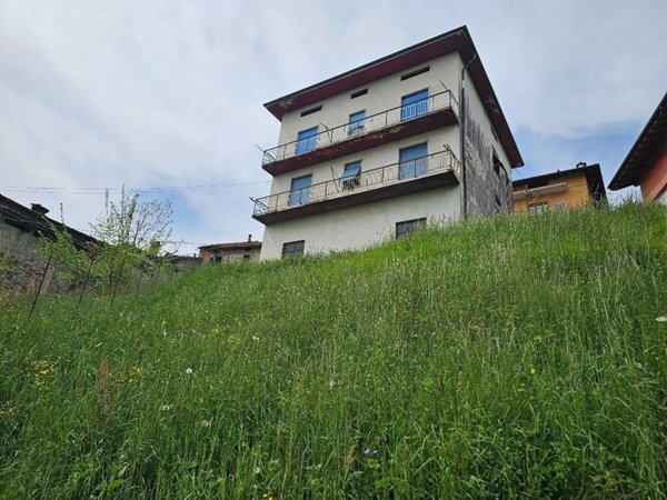 appartamento in vendita a Villa d'Almè in zona Bruntino