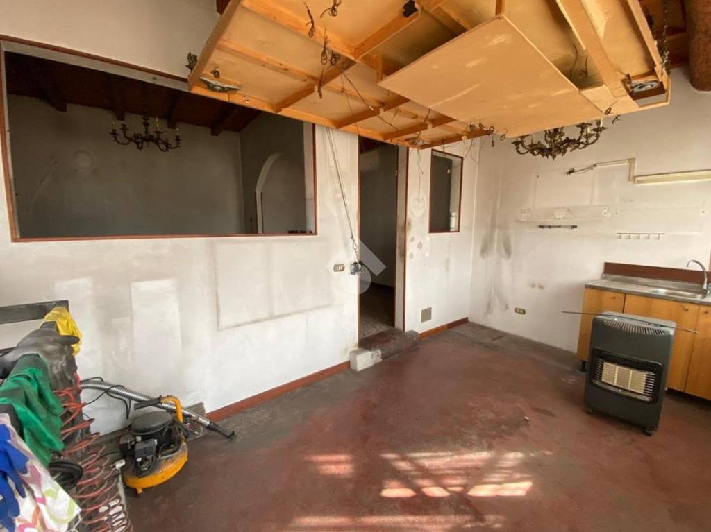 casa indipendente in vendita a Villa d'Almè