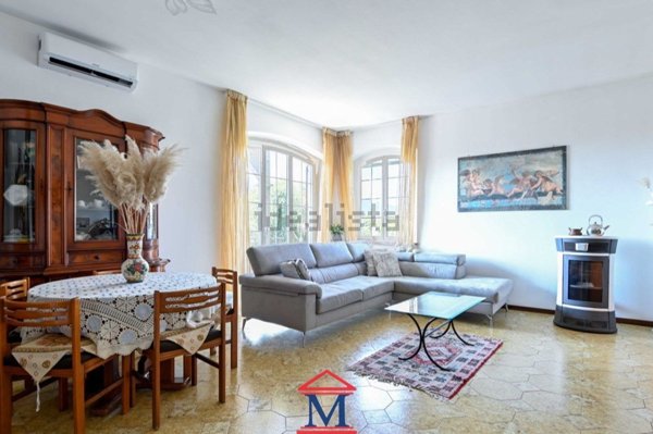 casa indipendente in vendita a Villa d'Almè