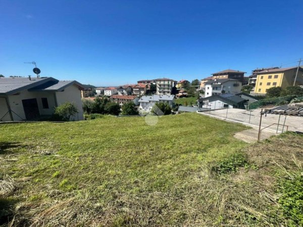 terreno edificabile in vendita a Villa d'Almè