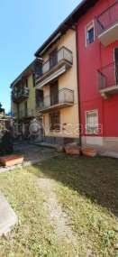 casa indipendente in vendita a Villa d'Almè