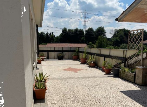 casa indipendente in vendita a Villa d'Almè