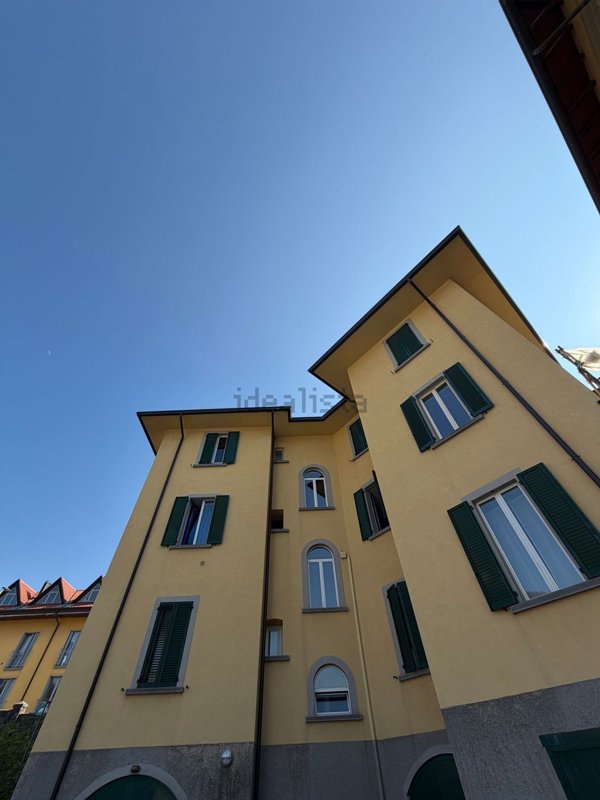 casa indipendente in vendita a Villa d'Almè