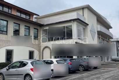 casa indipendente in vendita a Villa d'Almè