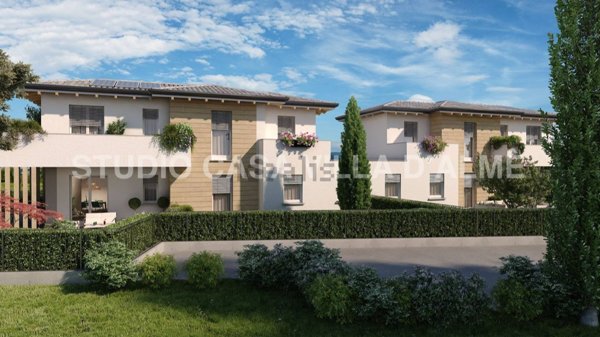 casa indipendente in vendita a Villa d'Almè