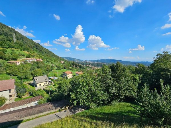 appartamento in vendita a Villa d'Almè in zona Bruntino