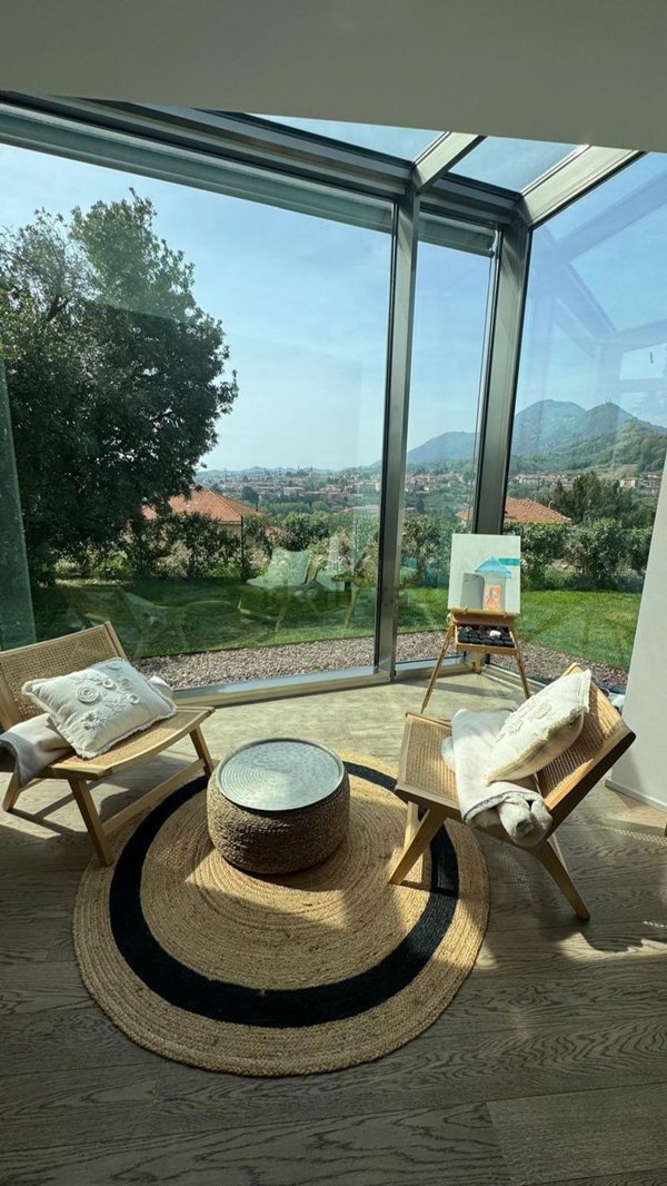 casa indipendente in vendita a Villa d'Almè
