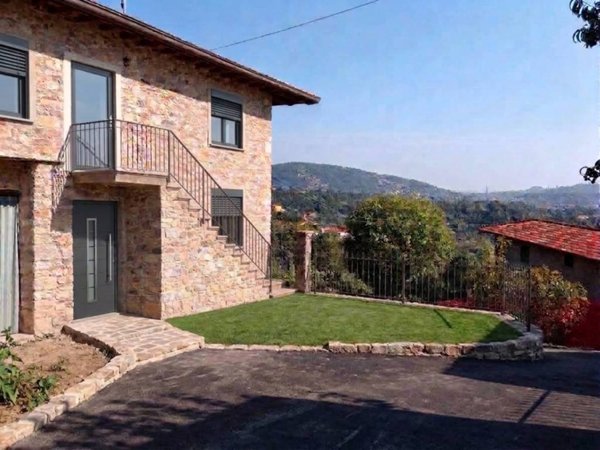 appartamento in vendita a Villa d'Almè in zona Bruntino