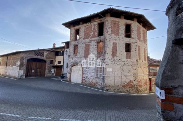casa indipendente in vendita a Bairo