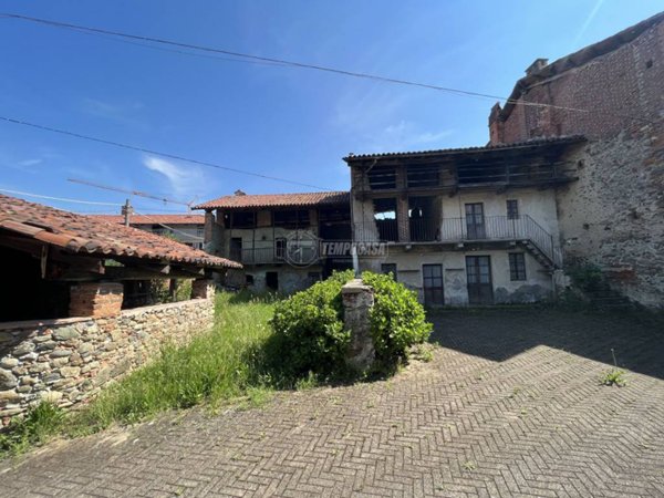 casa indipendente in vendita a Bairo