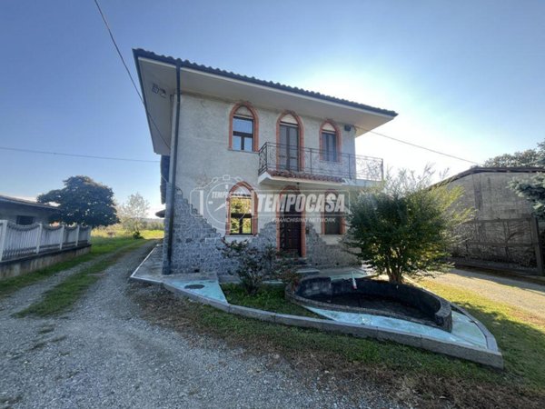 casa indipendente in vendita a Bairo