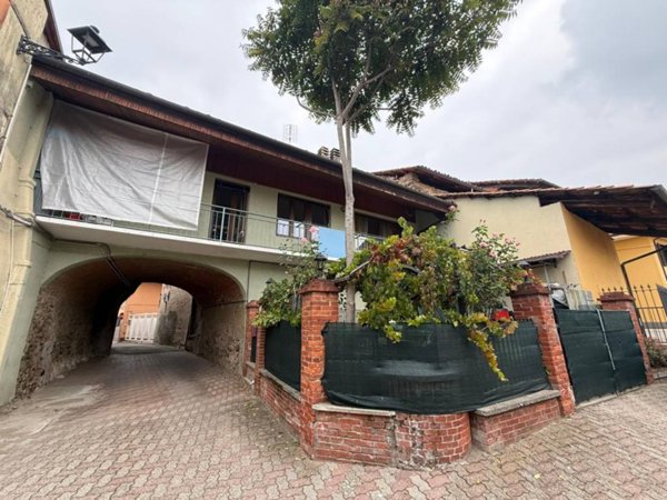 casa indipendente in vendita a Bairo