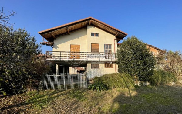 casa indipendente in vendita a Bairo