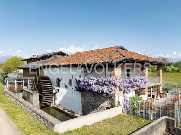 casa indipendente in vendita a Bairo