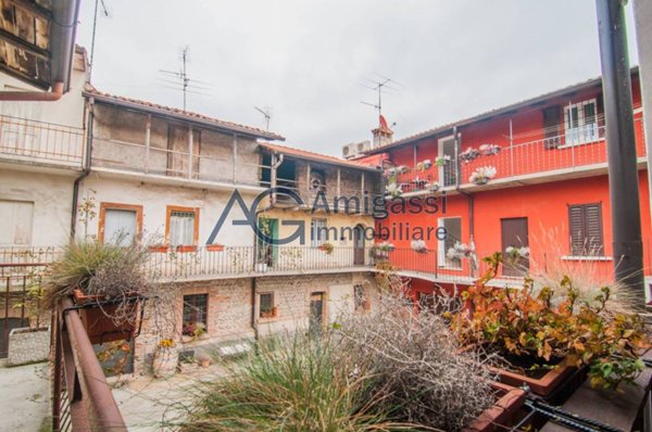 casa indipendente in vendita a Villa di Serio