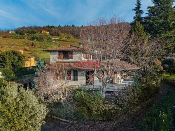 casa indipendente in vendita a Villa di Serio