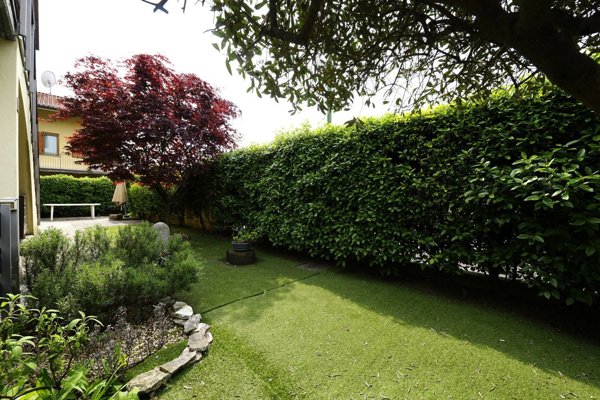 casa indipendente in vendita a Villa di Serio