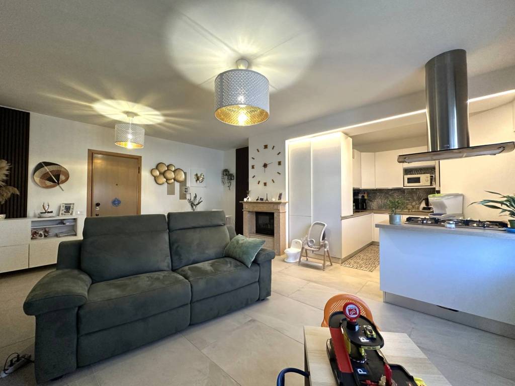 appartamento in vendita a Villa di Serio