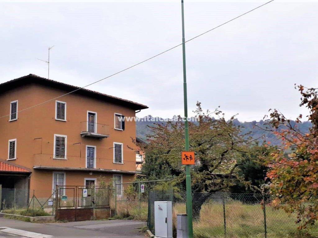 casa indipendente in vendita a Villa di Serio