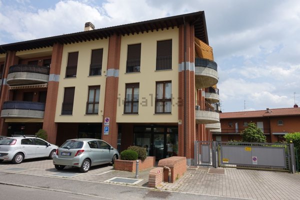 casa indipendente in vendita a Villa di Serio