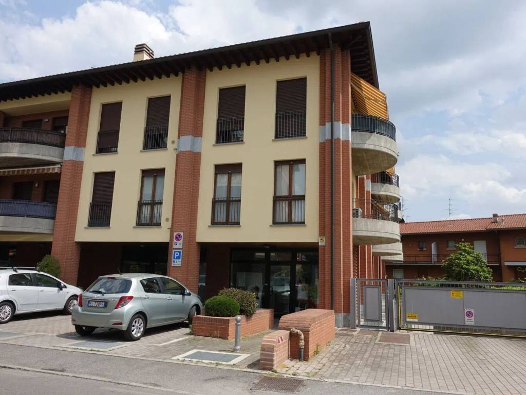 casa indipendente in vendita a Villa di Serio