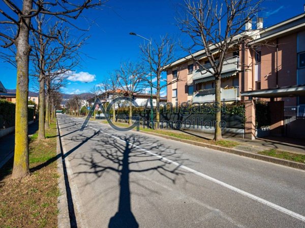 appartamento in vendita a Villa di Serio