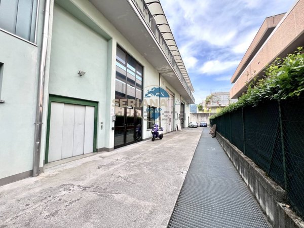 casa indipendente in vendita a Villa di Serio