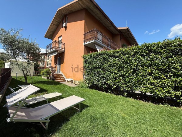 casa indipendente in vendita a Villa di Serio