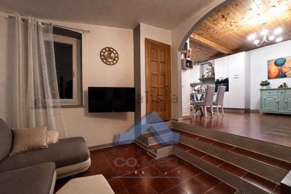 casa indipendente in vendita a Villa di Serio