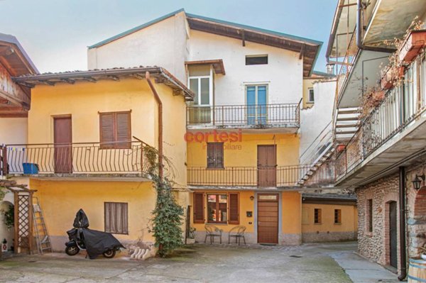 casa indipendente in vendita a Villa di Serio