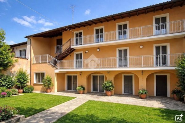 casa indipendente in vendita a Villa di Serio