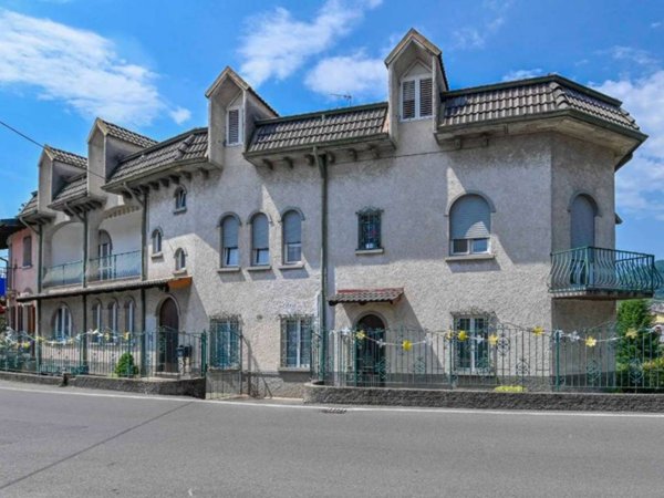 casa indipendente in vendita a Villa di Serio