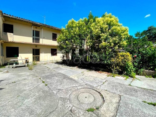 casa indipendente in vendita a Villa di Serio