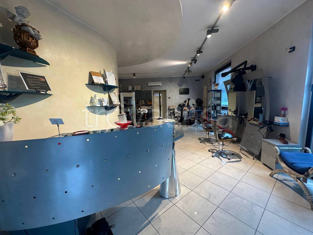 casa indipendente in vendita a Villa di Serio