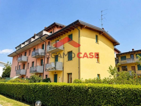 appartamento in vendita a Villa di Serio