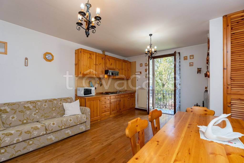 appartamento in vendita a Villa d'Ogna in zona Ogna